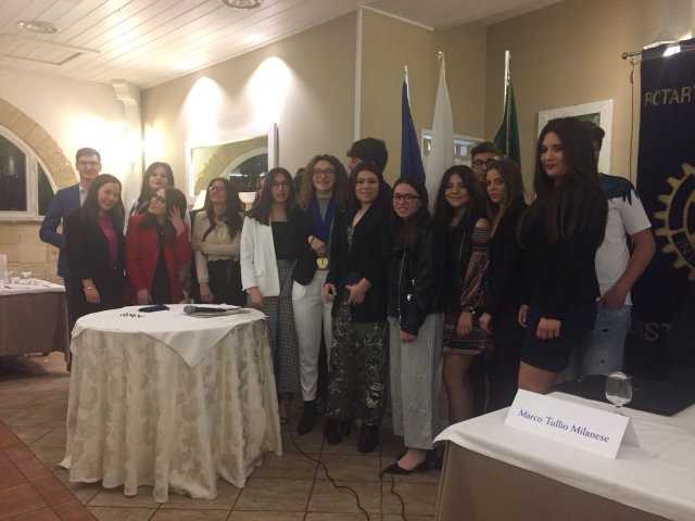 Celebrazione della Costituzione dell'Interact Club di Canosa